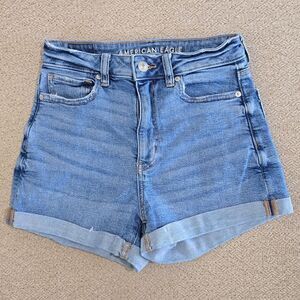 American Eagle Mom Short Cuffed Hem Shorts - Size 2